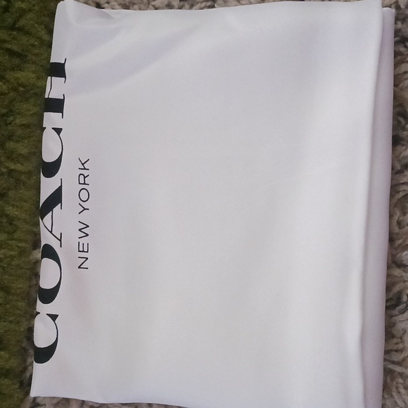 Coach Purse - Picture 5 of 6